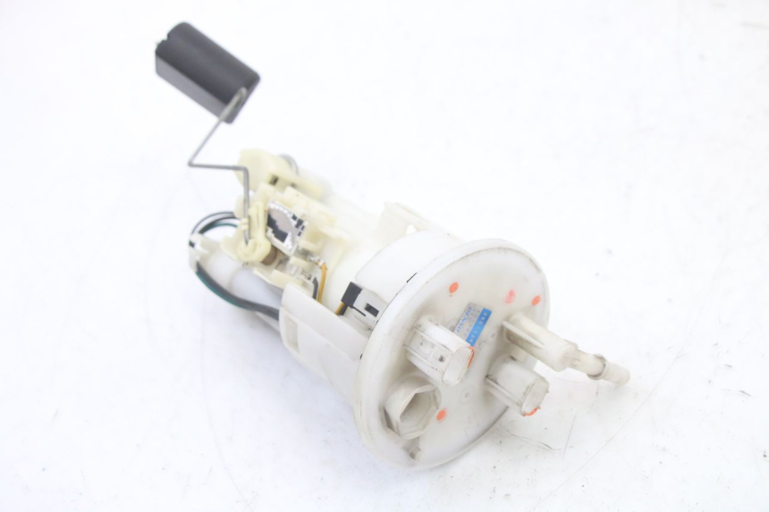photo de POMPA CARBURANTE YAMAHA XJ6 ABS 600 (2008 - 2016)