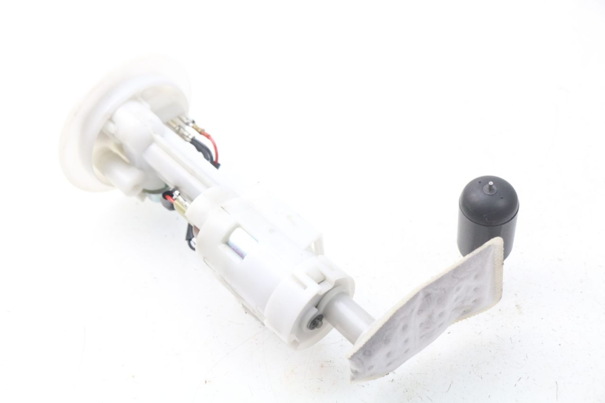 photo de POMPA DEL CARBURANTE YAMAHA YP X-MAX XMAX 400 (2014 - 2017)
