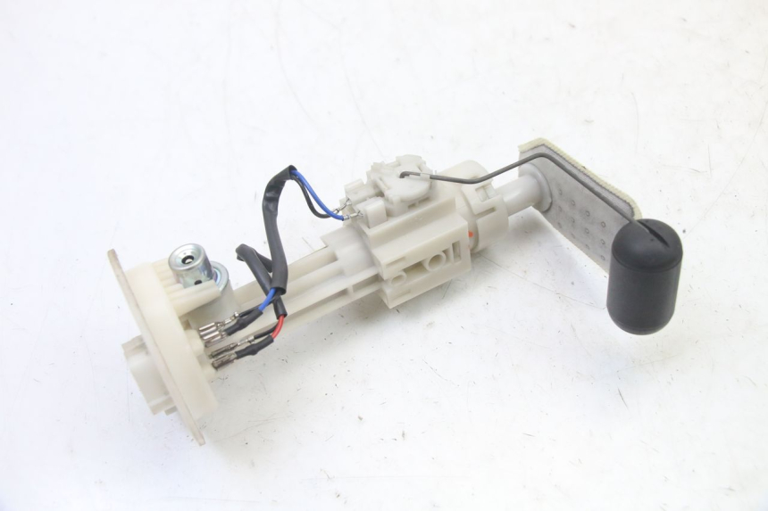 photo de POMPA DEL CARBURANTE YAMAHA YP X-MAX XMAX 400 (2014 - 2017)