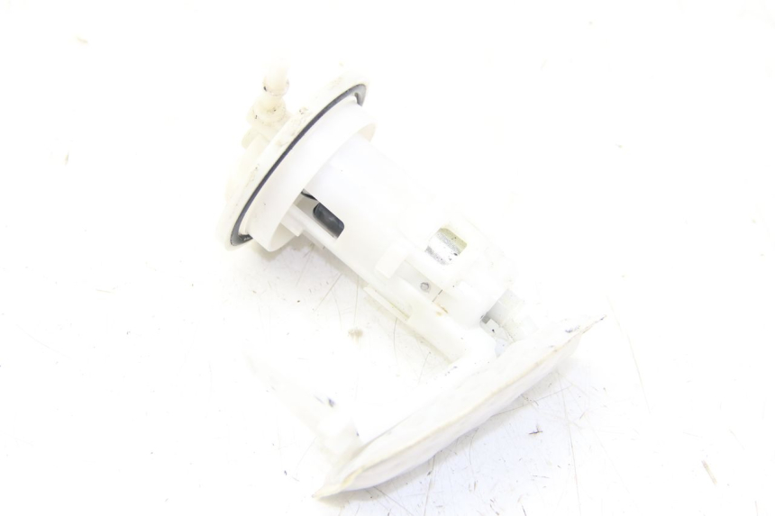 photo de POMPA CARBURANTE PIAGGIO ZIP 4T 50 (2018 - 2020)