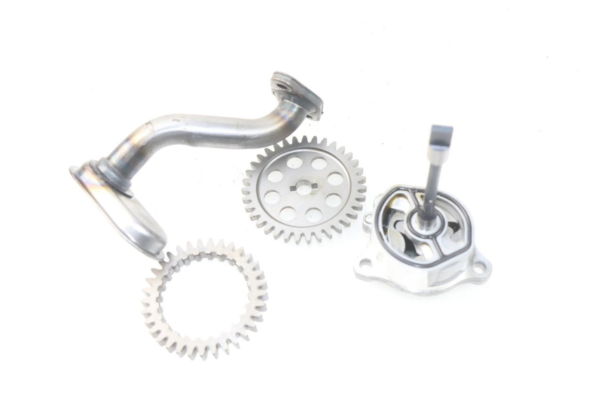 photo de POMPA OLIO SUZUKI GSR 600 (2005 - 2012)