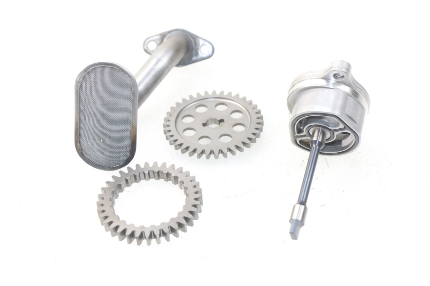 photo de POMPA OLIO SUZUKI GSR 600 (2005 - 2012)