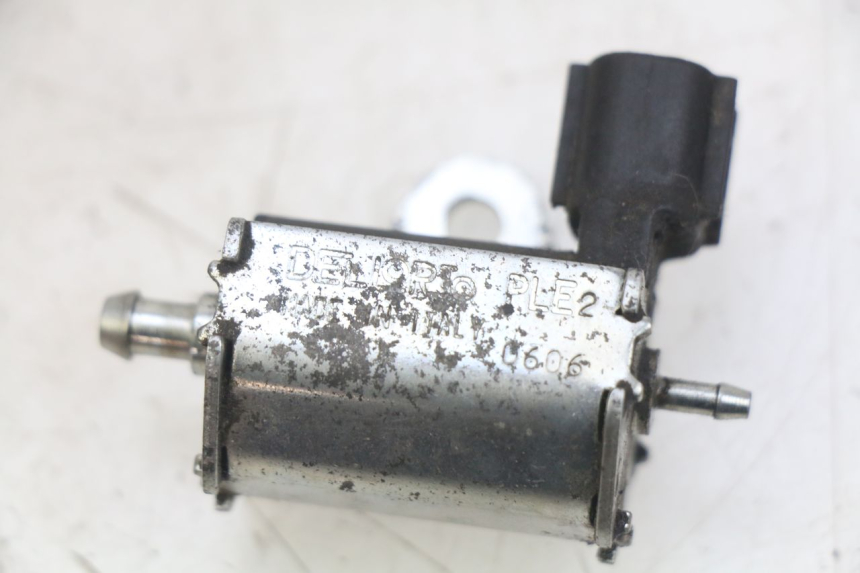 photo de POMPA OLIO PEUGEOT LUDIX 50 (2005 - 2007)