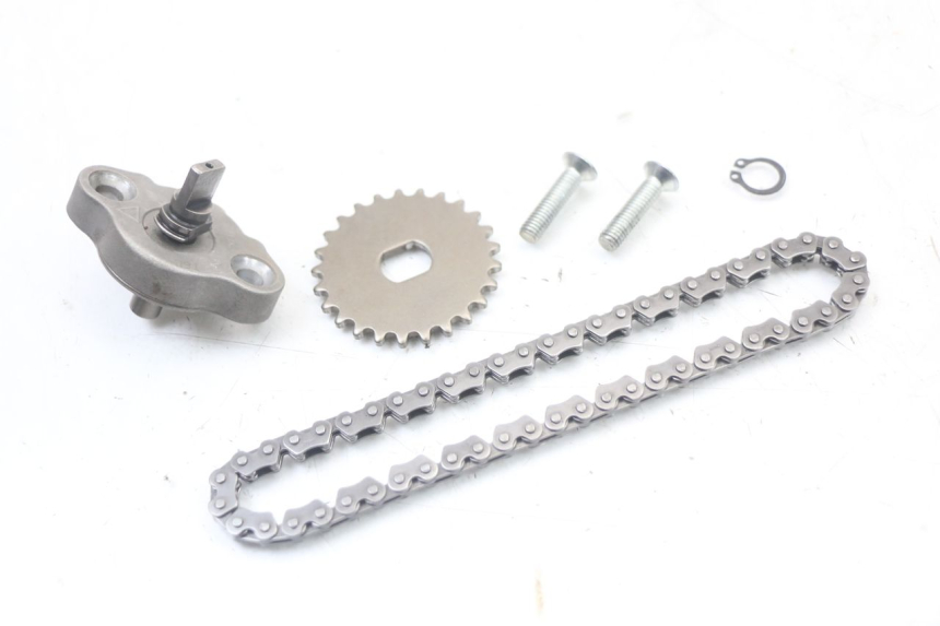 photo de POMPA OLIO PEUGEOT BELVILLE 125 (2017 - 2021)