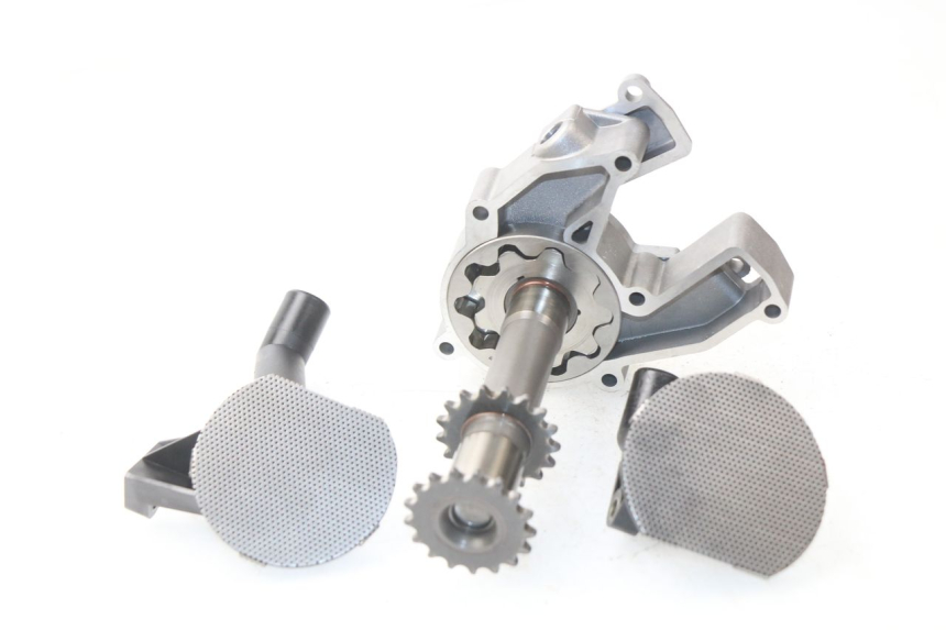 photo de POMPA OLIO BMW R GS 1150 (1999 - 2004)