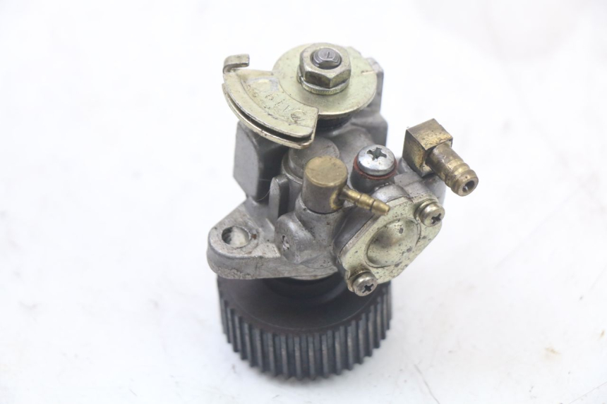 photo de POMPA OLIO GILERA RUNNER LC 50 (1997 - 1998)