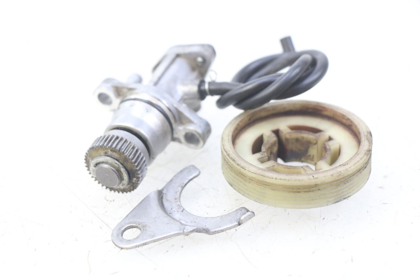 photo de POMPA OLIO YAMAHA SLIDER NAKED 50 (2004 - 2018)