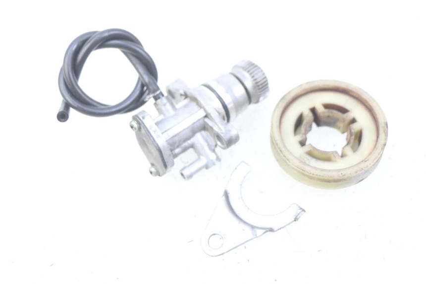 photo de POMPA OLIO YAMAHA SLIDER NAKED 50 (2004 - 2018)