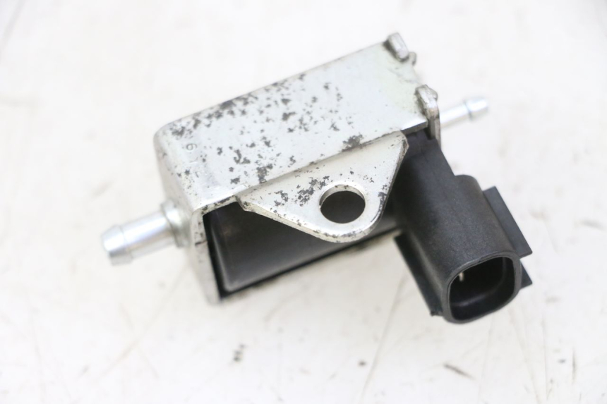 photo de POMPA OLIO PEUGEOT SPEEDFIGHT 3 AIR 50 (2009 - 2015)