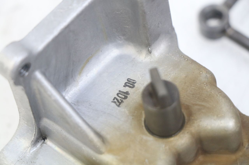 photo de POMPA OLIO TRIUMPH SPRINT ST 955 (1999 - 2001)