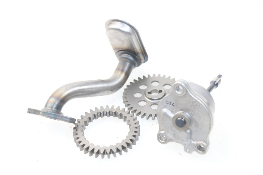 photo de POMPA OLIO SUZUKI GSR 600 (2005 - 2012)