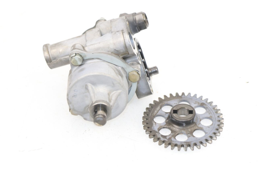 photo de POMPA OLIO SUZUKI GSXF GSX F 600 (1988 - 1997)