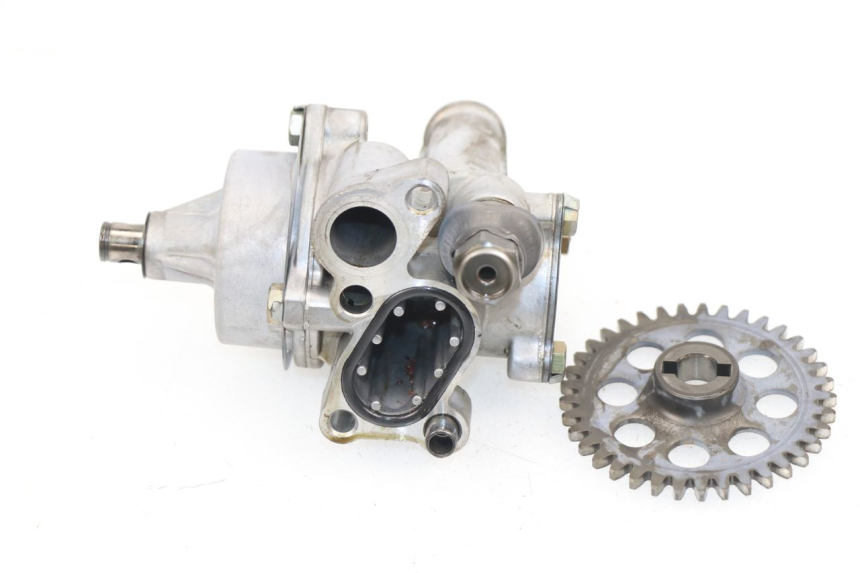 photo de POMPA OLIO SUZUKI GSXF GSX F 600 (1988 - 1997)