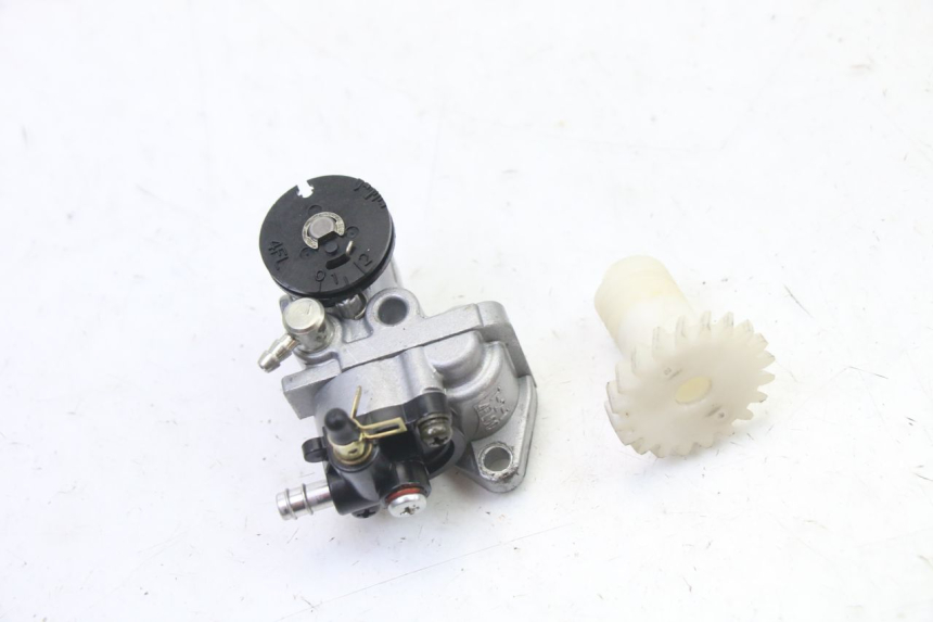photo de POMPA OLIO YAMAHA TDR DELTABOX 125 (1993 - 2003)