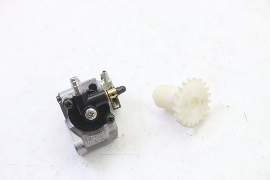 photo de POMPA OLIO YAMAHA TDR DELTABOX 125 (1993 - 2003)