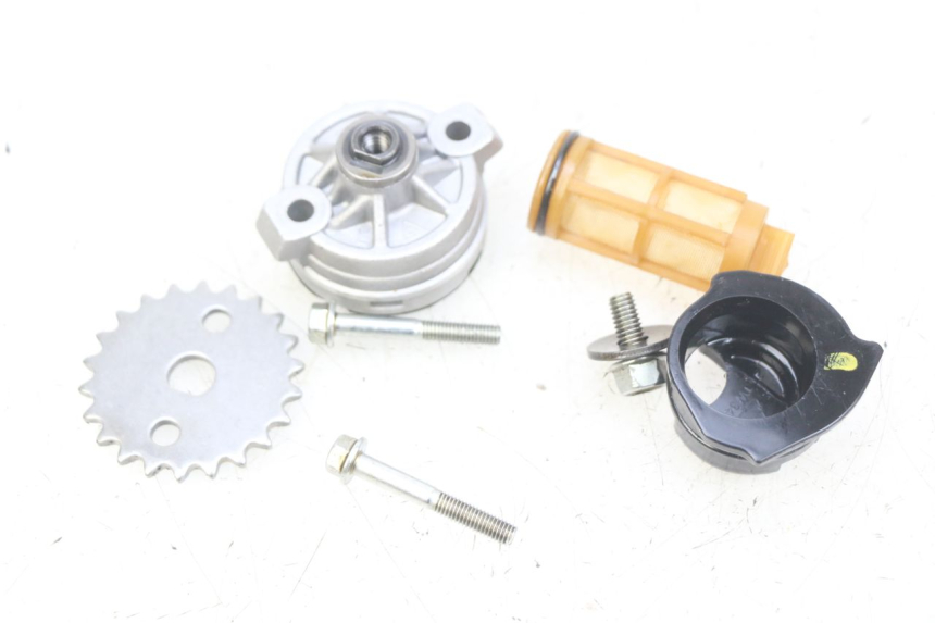 photo de POMPA OLIO PIAGGIO VESPA GTS IGET ABS 125 (2017 - 2023)