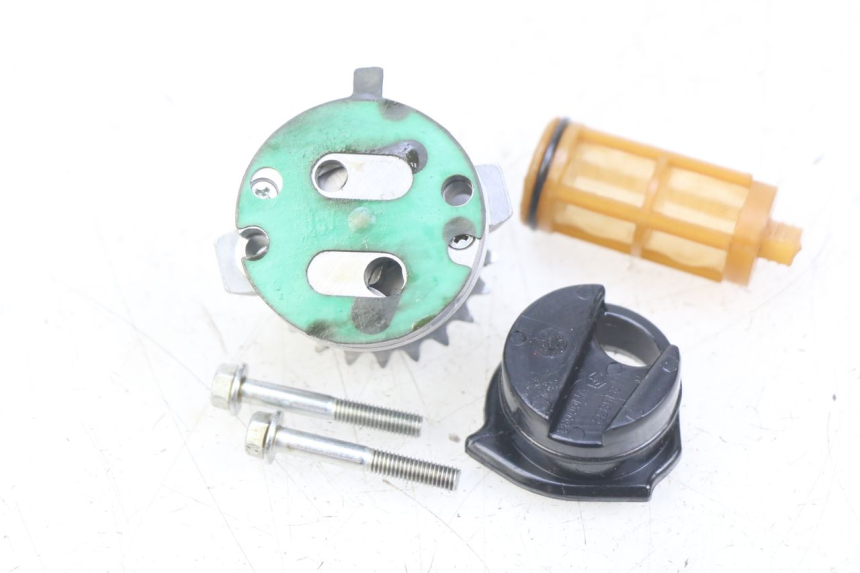 photo de POMPA OLIO PIAGGIO VESPA GTS IGET ABS 125 (2017 - 2023)