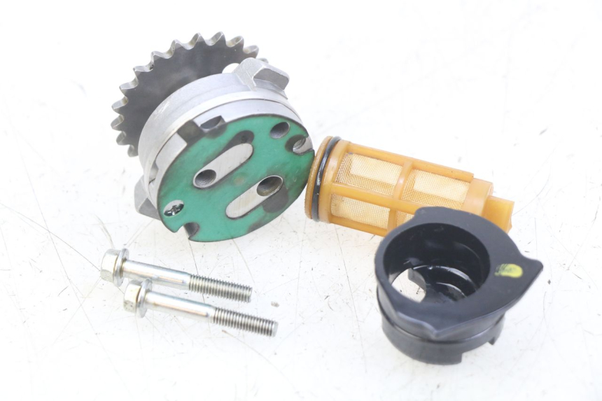 photo de POMPA OLIO PIAGGIO VESPA GTS IGET ABS 125 (2017 - 2023)