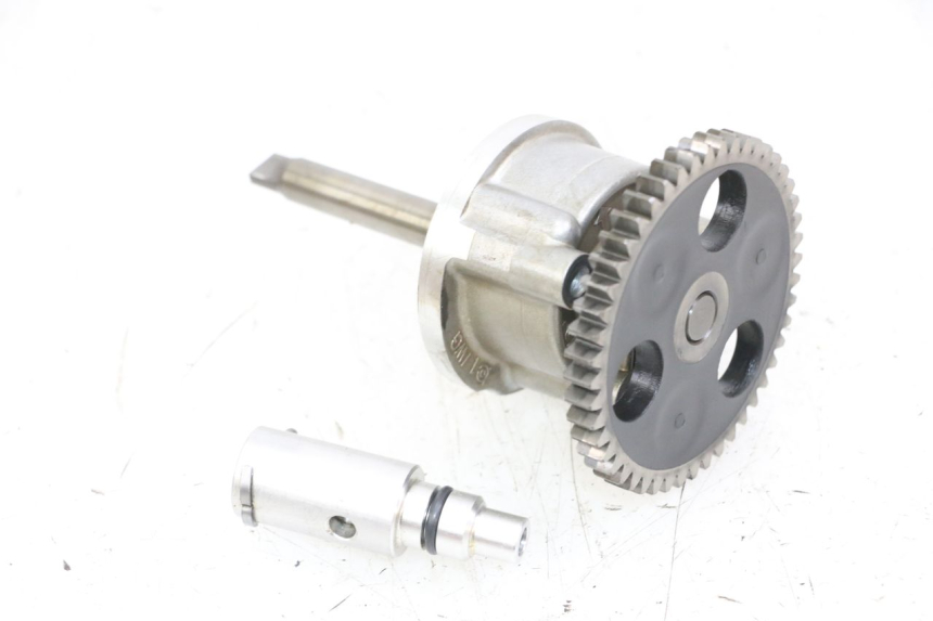 photo de POMPA OLIO YAMAHA FZS FAZER 600 (2001 - 2003)