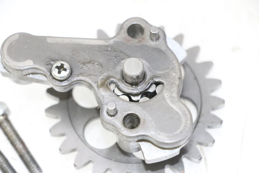 photo de POMPA OLIO YAMAHA YZ-F YZF 250 (2014 - 2018)