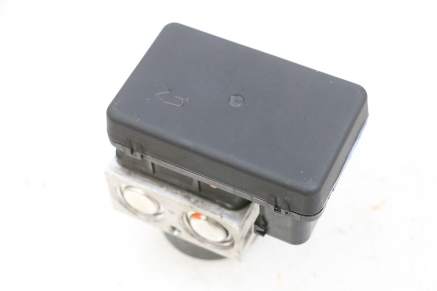 photo de POMPA ABS SUZUKI BURGMAN 650 (2013 - 2020)