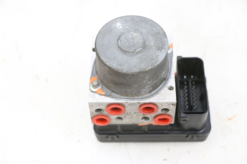 photo de POMPA ABS SUZUKI BURGMAN 650 (2013 - 2020)