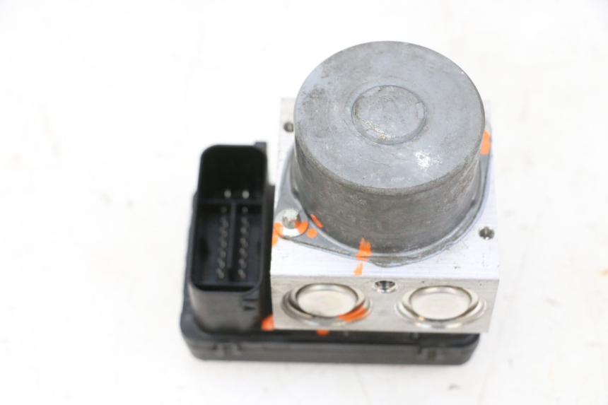 photo de POMPA ABS SUZUKI BURGMAN 650 (2013 - 2020)