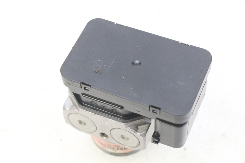 photo de POMPA ABS HONDA CB R 1000 (2018 - 2023)