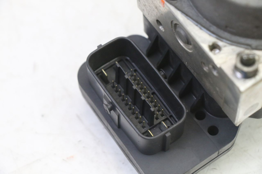 photo de POMPA ABS YAMAHA FJR ABS 1300 (2006 - 2012)