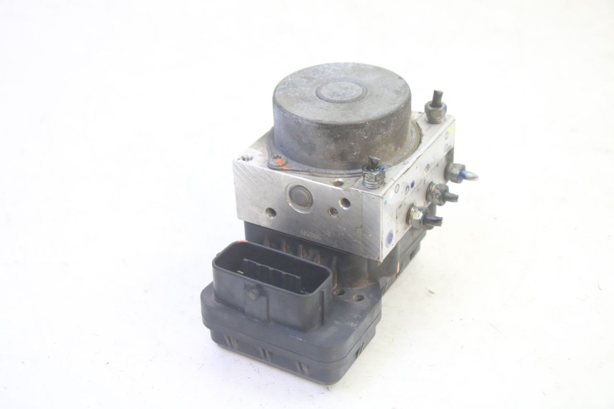 photo de POMPA ABS YAMAHA FJR ABS 1300 (2006 - 2012) - Altra angolazione