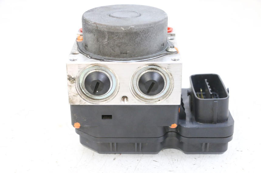 photo de POMPA ABS YAMAHA FJR ABS 1300 (2006 - 2012) - Marcature e riferimenti originali