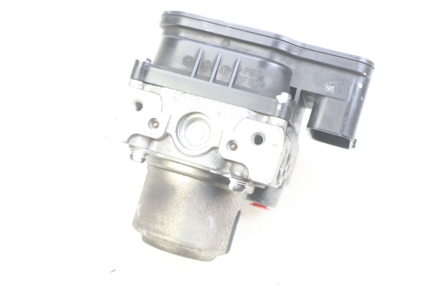 photo de POMPA ABS HONDA FJS SILVERWING SILVER WING 400 (2009 - 2016)