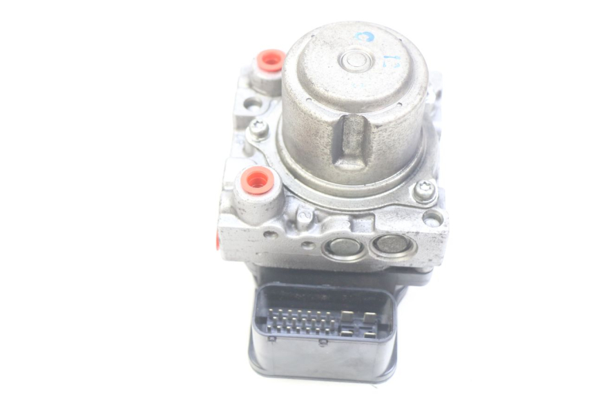 photo de POMPA ABS HONDA FJS SILVERWING SILVER WING 400 (2009 - 2016)