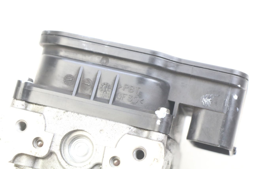 photo de POMPA ABS HONDA FJS SILVERWING SILVER WING 400 (2009 - 2016)