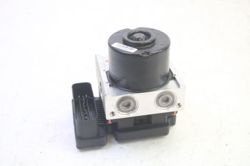 photo de POMPA ABS PIAGGIO MP3 HPE 350 (2018 - 2020) - Vista d'insieme del prodotto