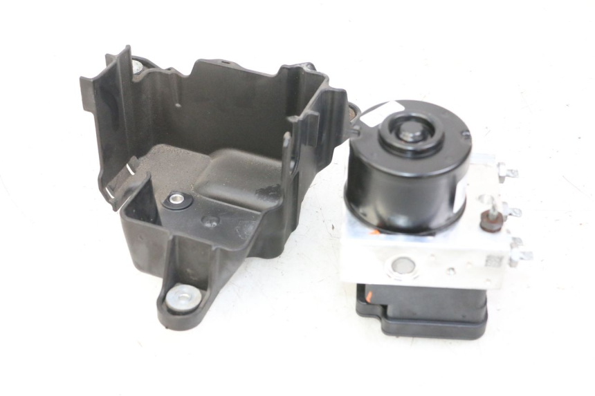 photo de POMPA ABS PIAGGIO MP3 500 (2014 - 2016)