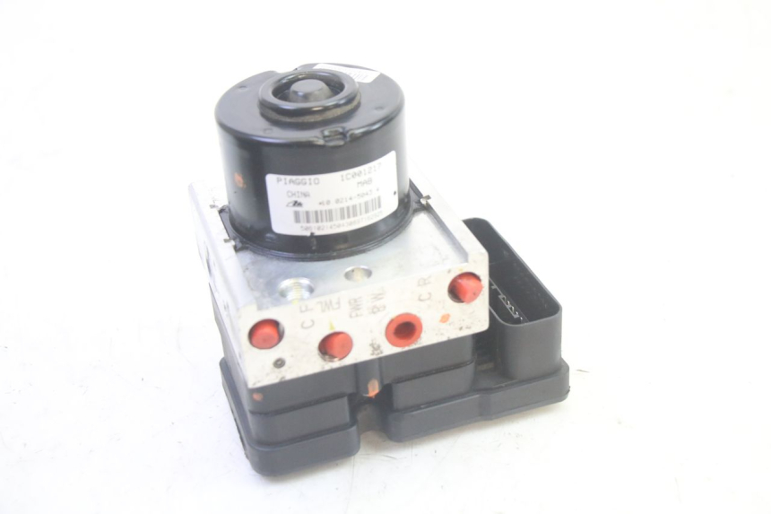 photo de POMPA ABS PIAGGIO MP3 500 (2016 - 2018) - Zoom sullo stato d'uso