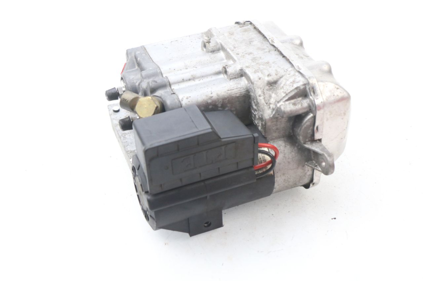 photo de POMPA ABS BMW R GS 1150 (1999 - 2004) - Primo piano tecnico