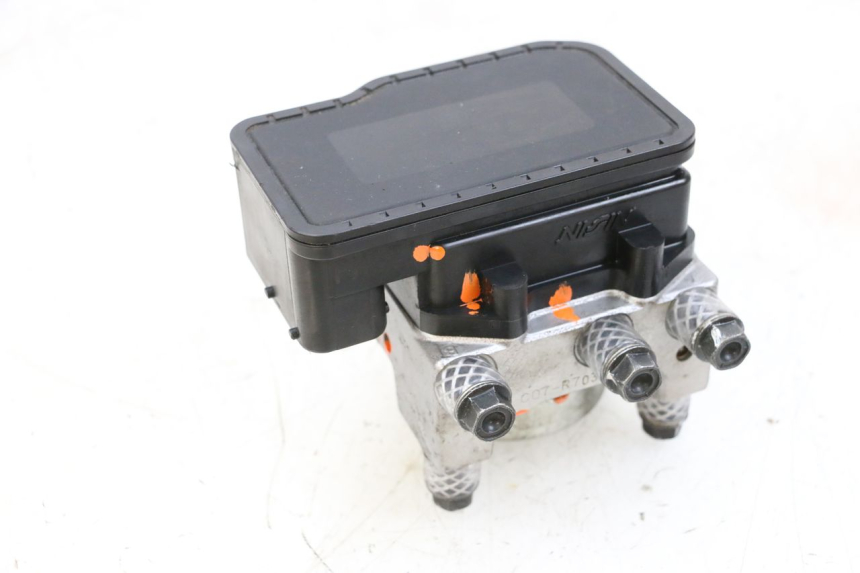 photo de POMPA ABS PEUGEOT SATELIS 125 (2013 - 2018) - Caratteristiche distintive