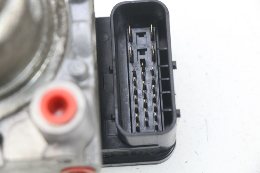 photo de POMPA ABS TRIUMPH SPRINT ST ABS 1050 (2005 - 2007)