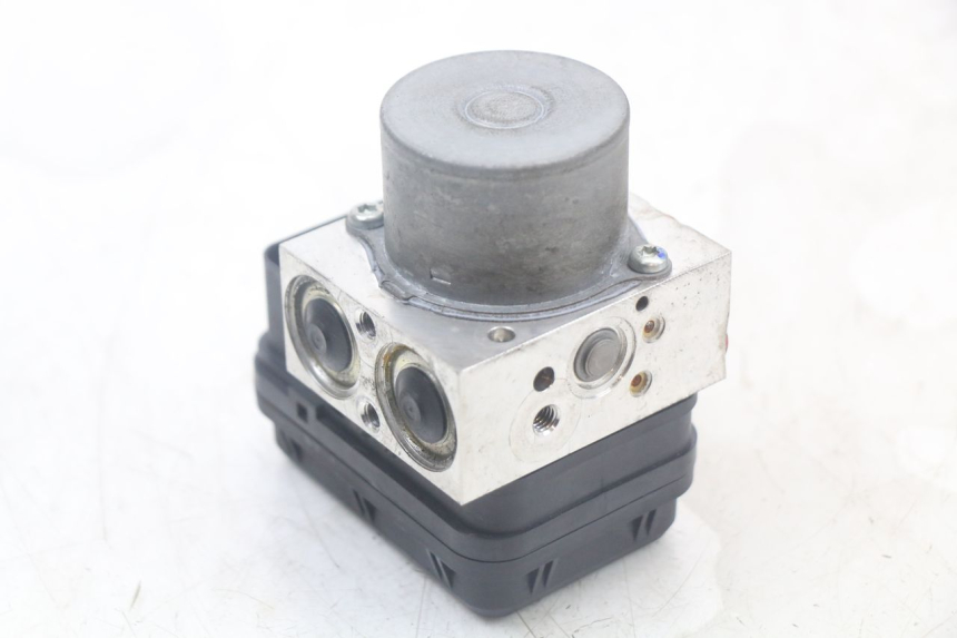 photo de POMPA ABS YAMAHA XMAX X-MAX ABS 125 (2017 - 2020)