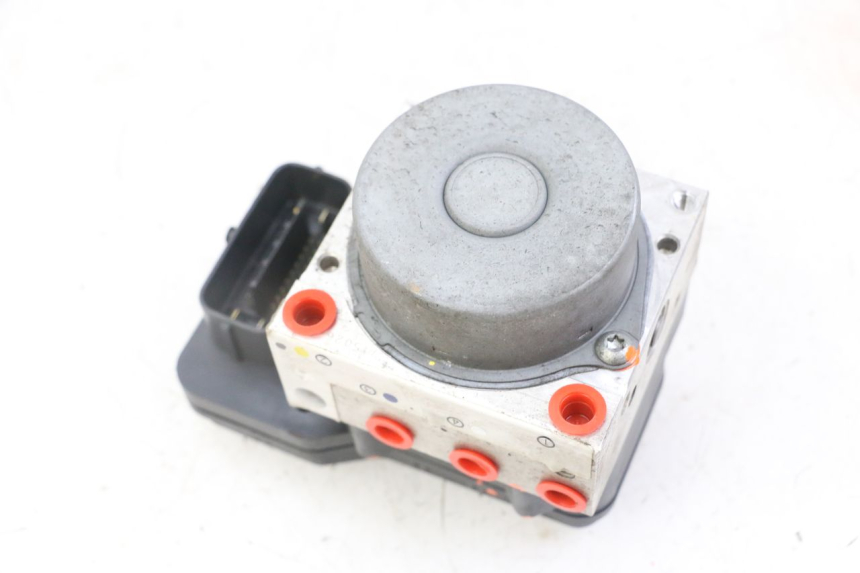 photo de POMPA ABS YAMAHA XJ6 ABS 600 (2008 - 2016)