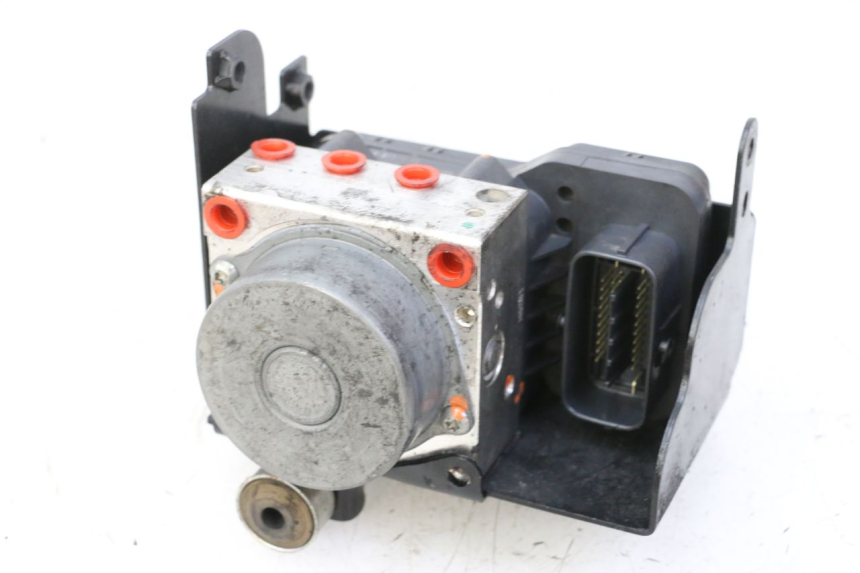 photo de POMPA ABS YAMAHA XJ6 ABS 600 (2008 - 2016)