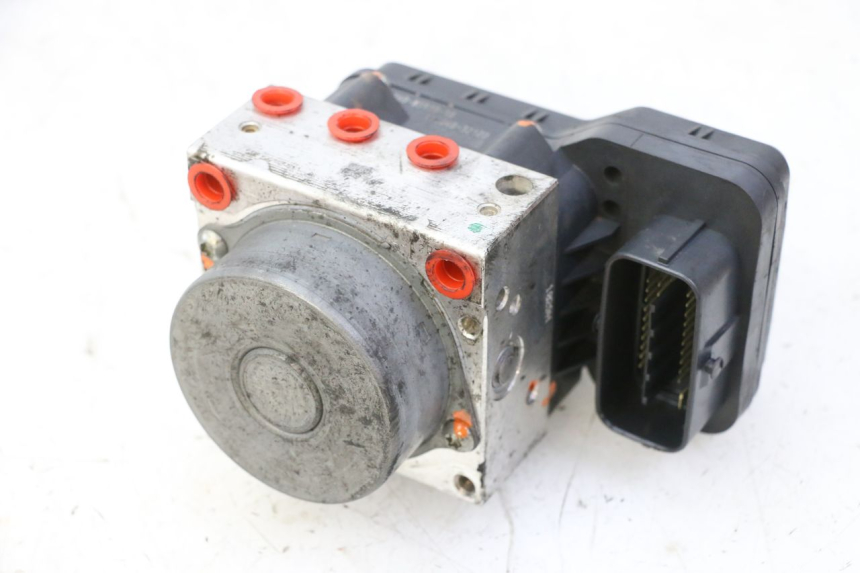 photo de POMPA ABS YAMAHA XJ6 ABS 600 (2008 - 2016)