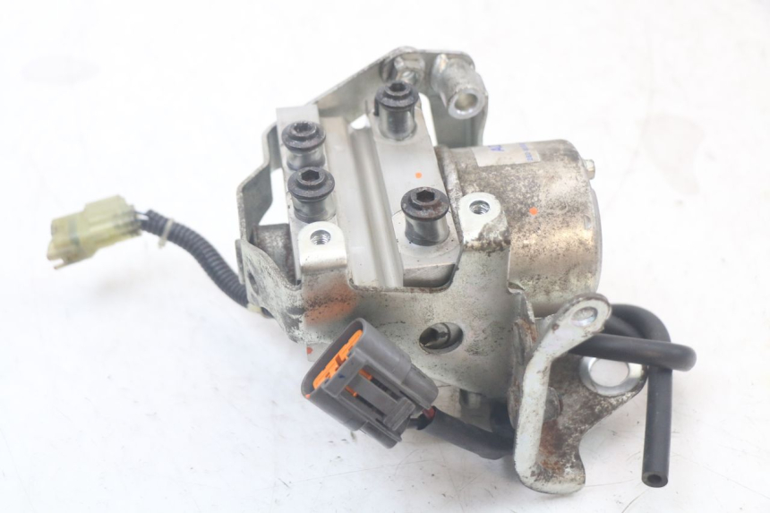 photo de POMPA ABS YAMAHA TDM ABS 900 (2002 - 2014)