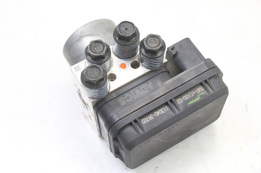photo de POMPA ABS YAMAHA TRACER 7 700 (2020 - 2024)