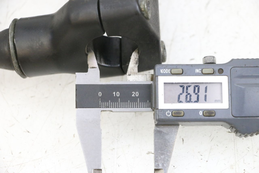 photo de CAVALLOTTO MANUBRIO MAG POWER BOMBERS 4T 50 (2016 - 2026) - Zoom sullo stato d'uso