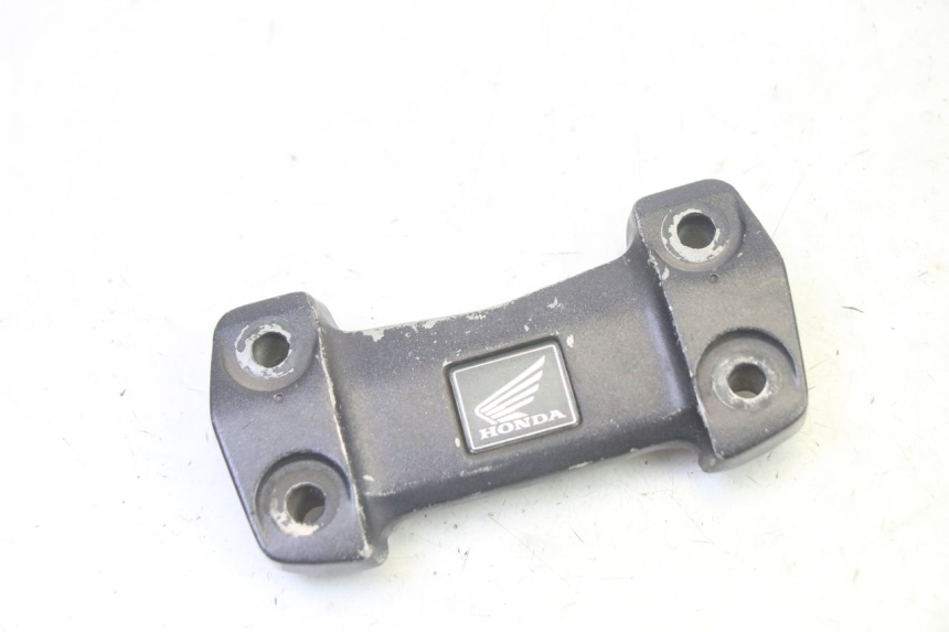 photo de ponte manubrio HONDA CBF 125 (2009 - 2015)