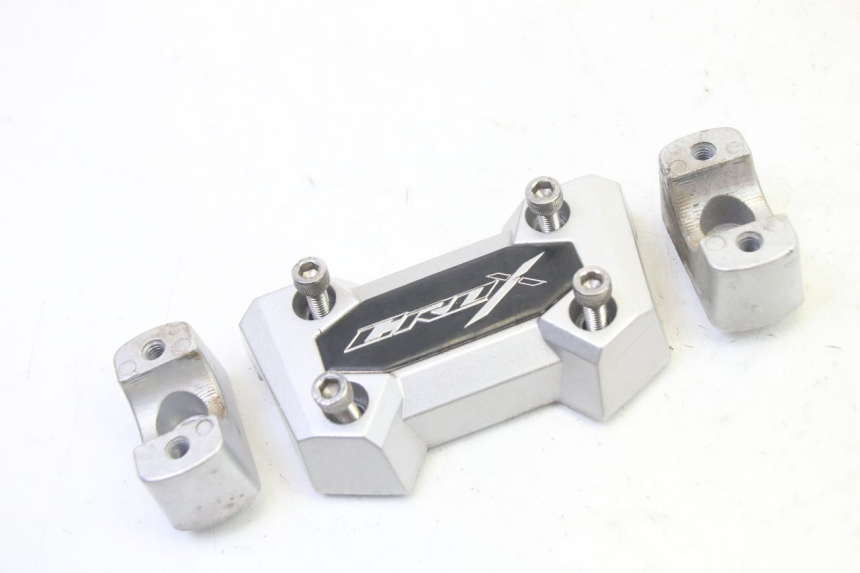 photo de PONTE MANUBRIO SYM CROX 4T 50 (2016 - 2023)