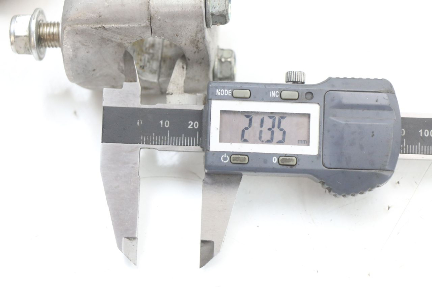 photo de CAVALLOTTO MANUBRIO HONDA FJS SILVER WING SILVERWING 400 (2005 - 2008)